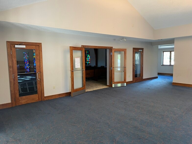 More Photos Of 1701 Capitol Ave, Fort Wayne Specialty For Sale