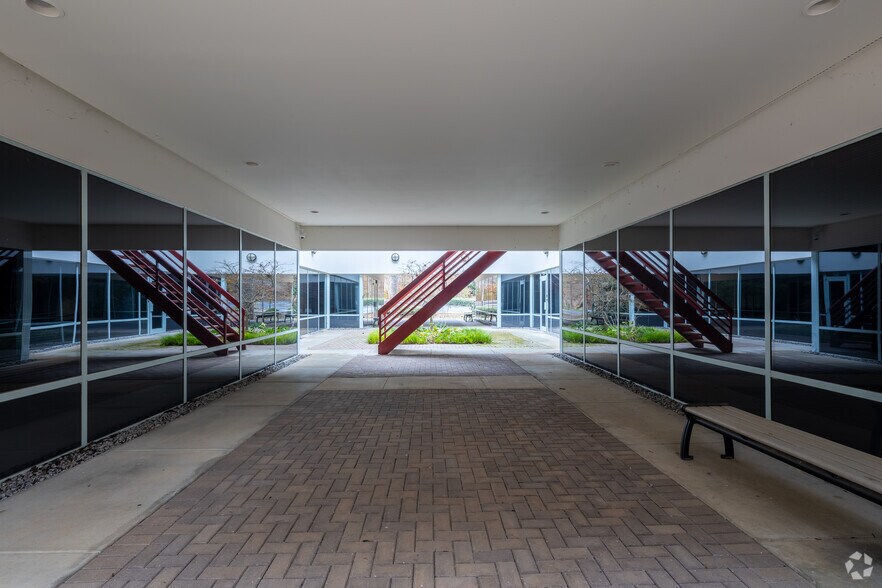 More Photos Of 303 Research Dr, Peachtree Corners Research And Development For Lease