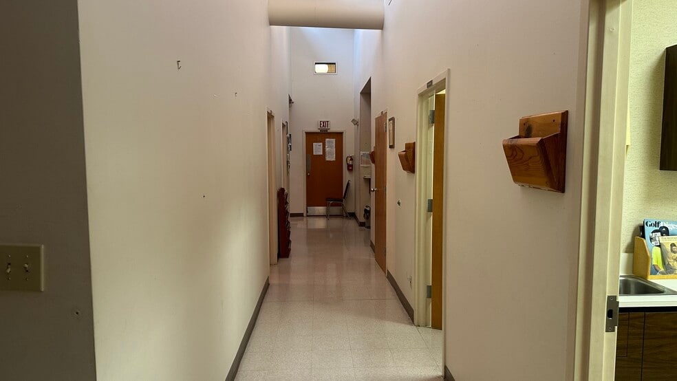 More Photos Of 812 S Main St, Cedartown Healthcare For Sale