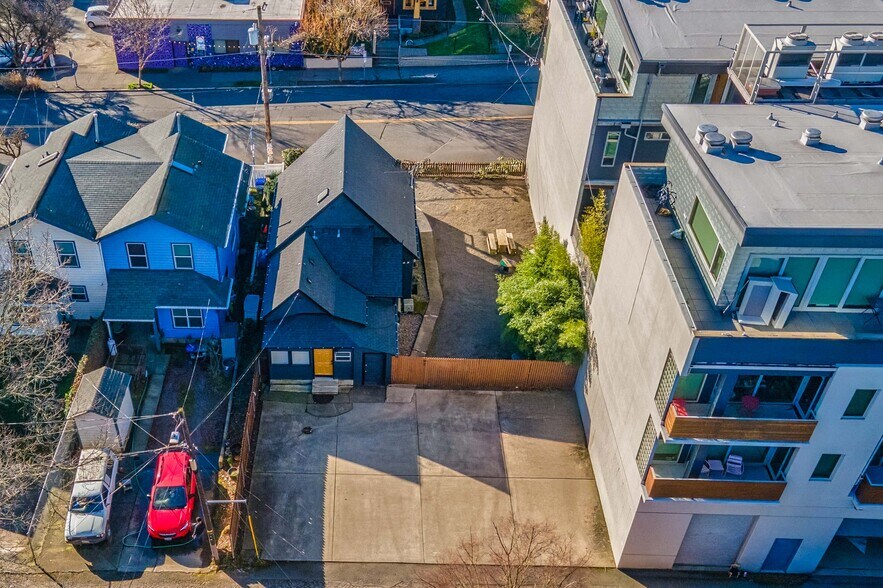 More Photos Of 4124 N Mississippi Ave, Portland Flex For Lease