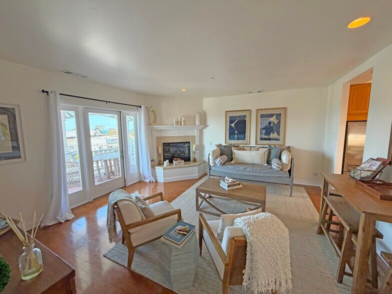 More Photos Of 2325 Varley St, Summerland General Retail For Sale