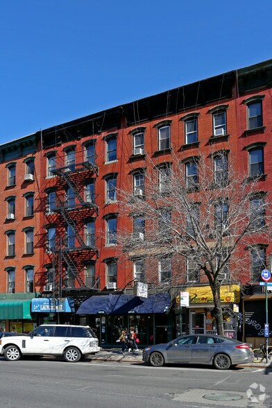More Photos Of 192 1st Ave, New York Apartments For Lease