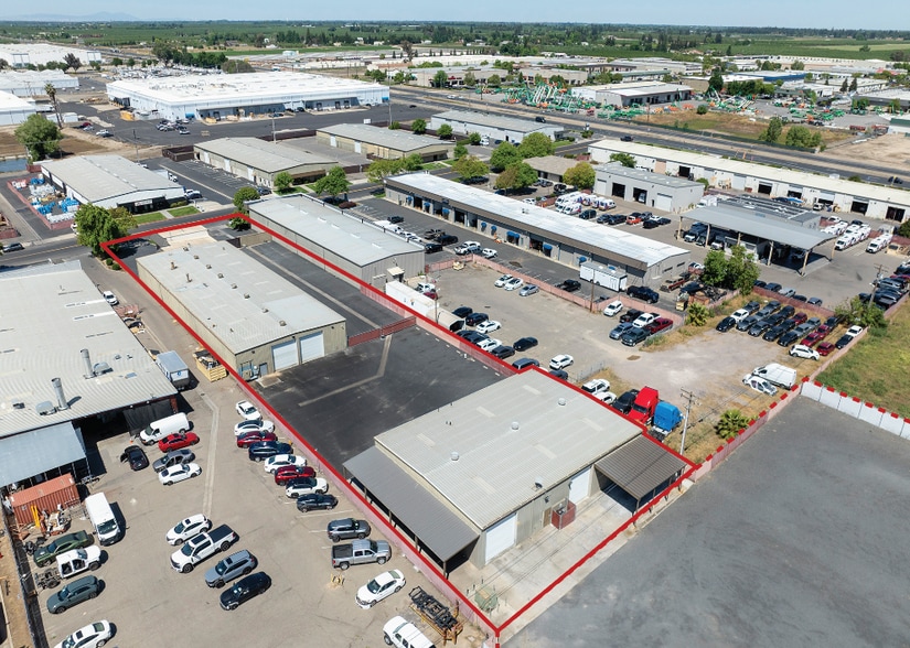 More Photos Of 4812 Stratos Way, Modesto Warehouse For Lease
