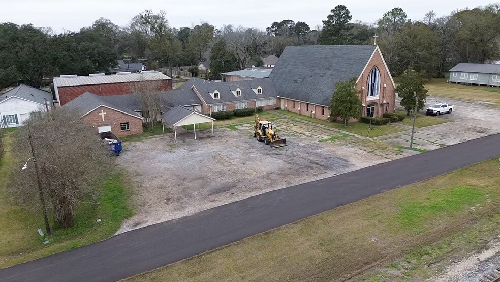 More Photos Of 1255 Camelia Ave, Baker Specialty For Sale