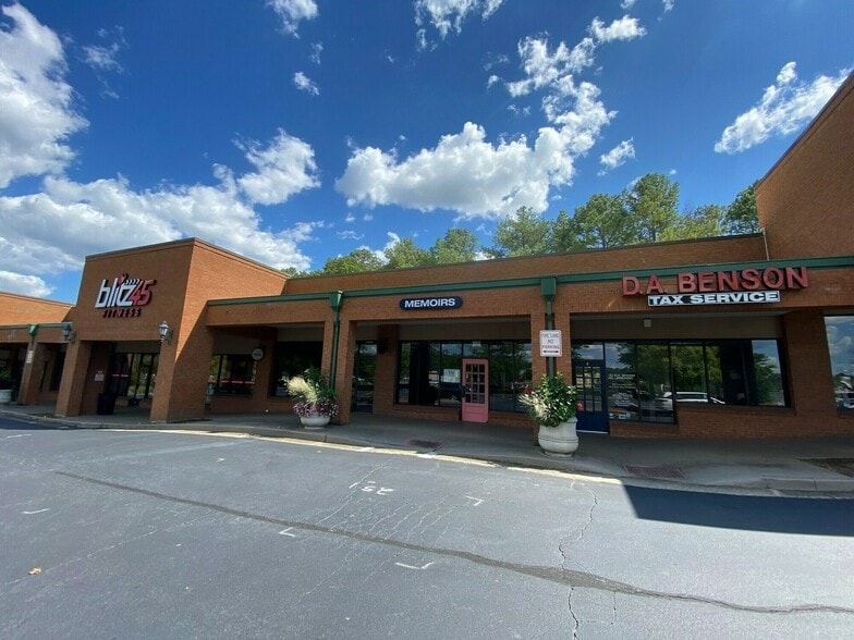 More Photos Of 2521 Airport Trwy, Columbus Unknown For Lease