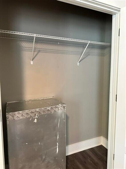More Photos Of 1327 Park St, Bowling Green Apartments For Sale