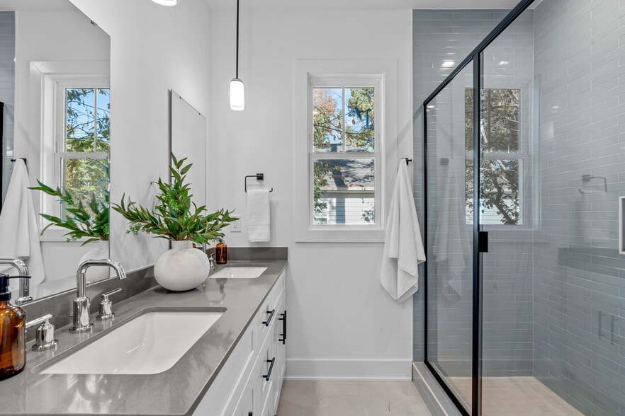 More Photos Of 5061 Lundy Dr, Raleigh Multifamily For Sale