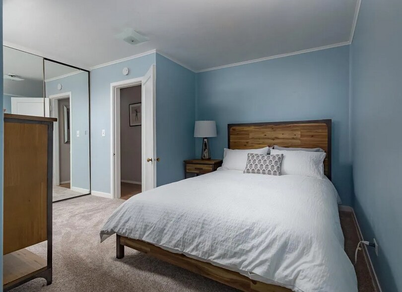 More Photos Of 208 Terrace Way, Capitola Apartments For Sale