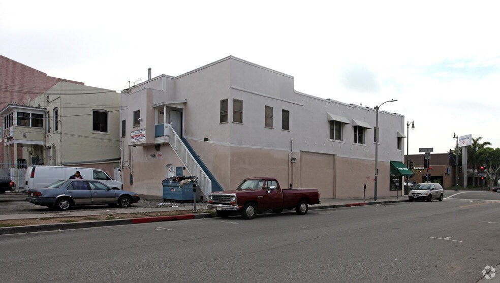 More Photos Of 2401 N Broadway, Los Angeles Storefront Retail Residential For Lease