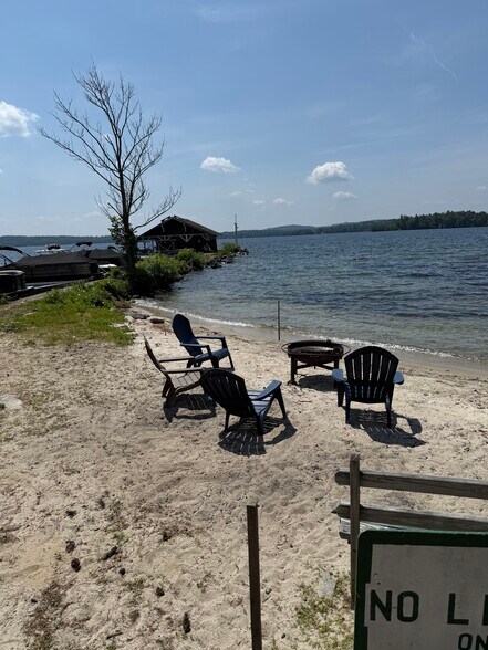 More Photos Of 50 Jacobs Rd, Moultonborough Hotel For Sale