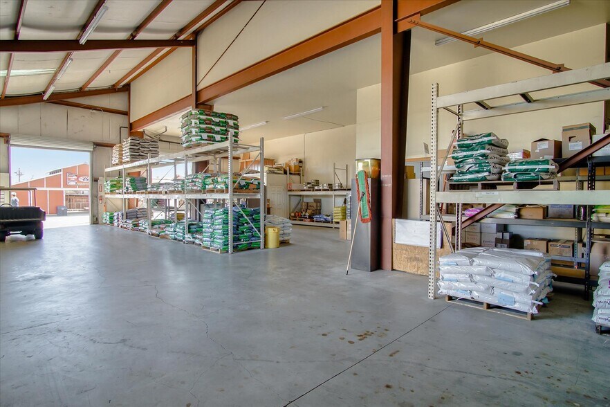 More Photos Of 354 1st St, Hollister Freestanding For Sale