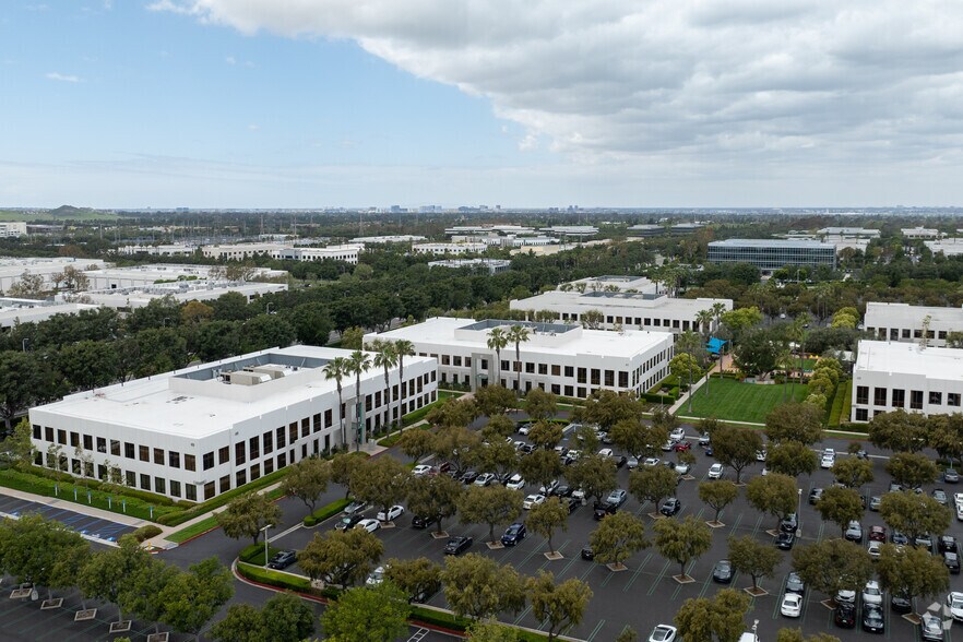 More Photos Of 47 Discovery, Irvine Loft Creative Space For Lease