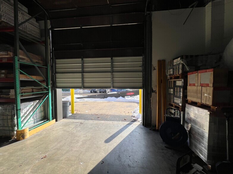 More Photos Of 5705 General Washington Dr, Alexandria Industrial For Sale