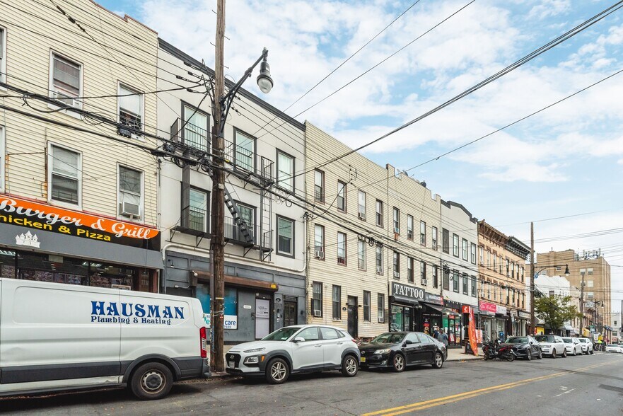 More Photos Of 293 Wyckoff Ave, Brooklyn Apartments For Sale