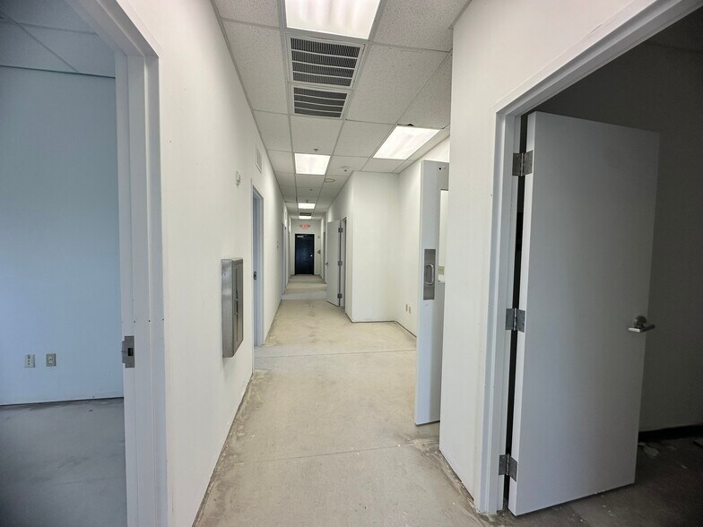 More Photos Of , Bentonville Office For Sale