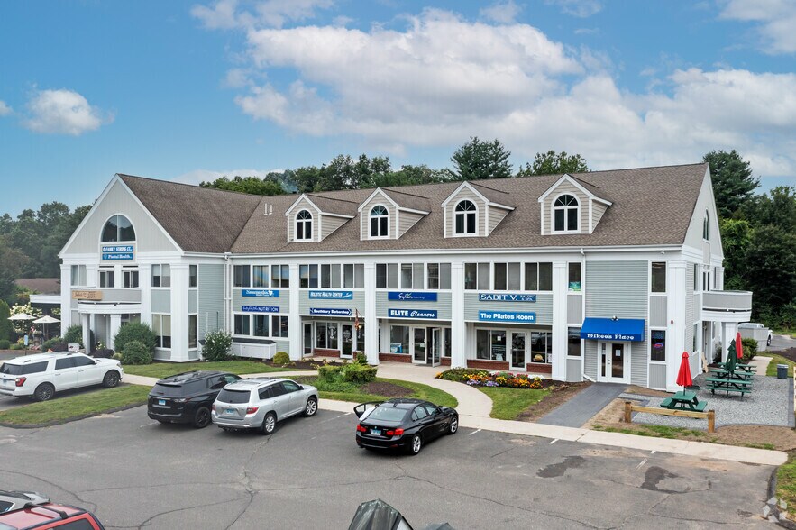 More Photos Of 220 Main St S, Southbury Unknown For Sale