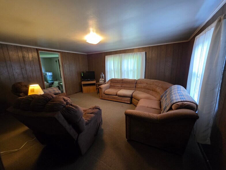 More Photos Of 7850 NY-5, Saint Johnsville Restaurant For Sale