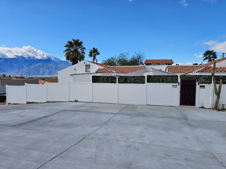 More Photos Of 67780 Arena Blanca Rd, Desert Hot Springs Specialty For Sale