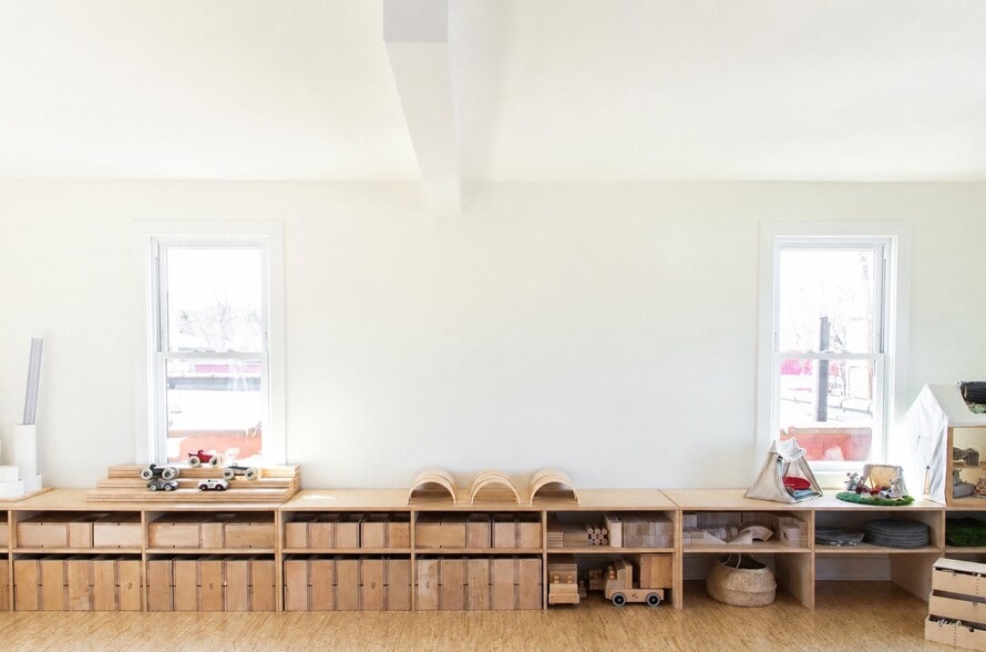 More Photos Of 202 Herndon St, Fredericksburg Office For Sale