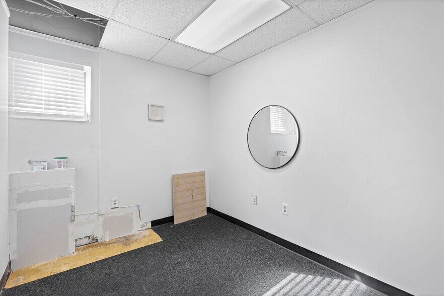 More Photos Of 75A New Brunswick Ave, Perth Amboy Office For Lease