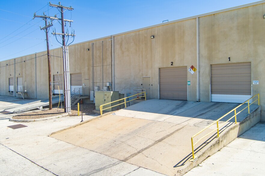 More Photos Of 11105-11119 Landmark 35 Dr, San Antonio Warehouse For Lease