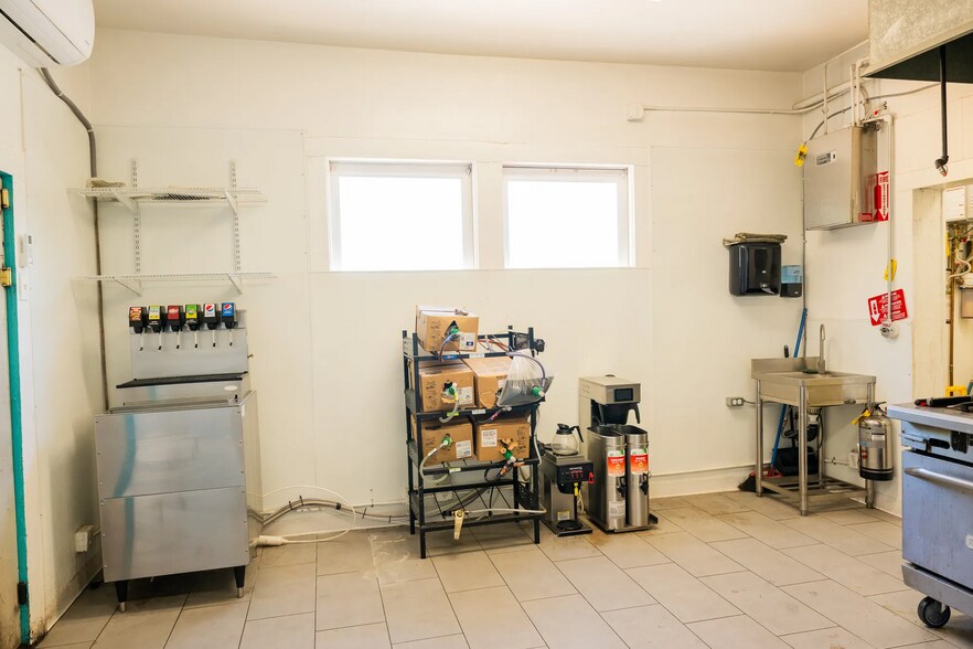 More Photos Of 396 Main st, Camp Verde Restaurant For Lease