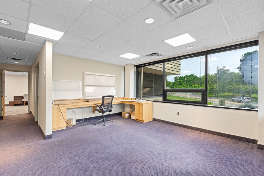 More Photos Of 1201 Mount Kemble Ave, Morristown Medical For Lease