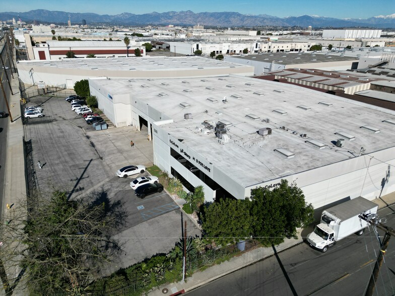 More Photos Of 5080 S Alameda St, Vernon Manufacturing For Lease