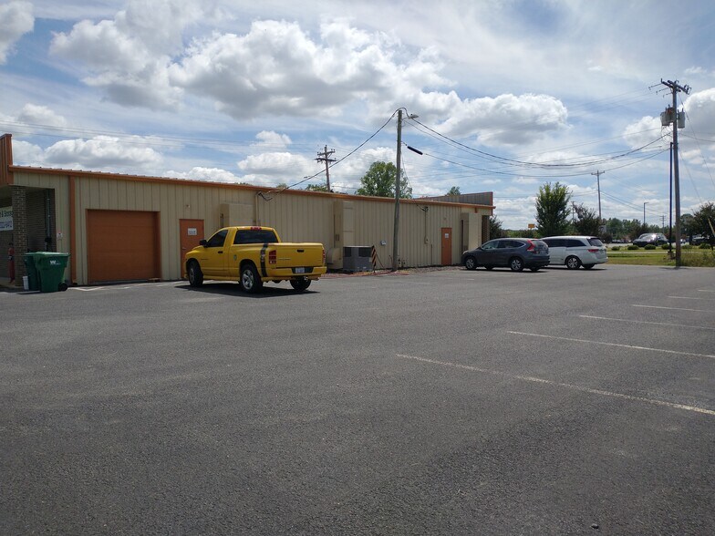 More Photos Of 303 Highway 740, Albemarle Office For Sale