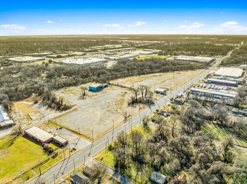 More Photos Of 1684 Florida St, Memphis Industrial For Sale