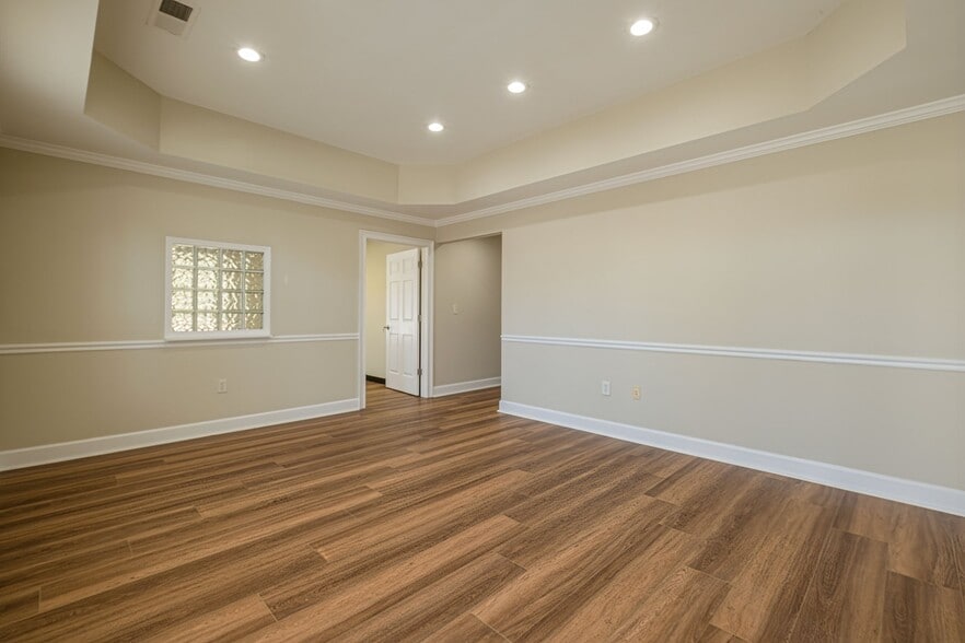 More Photos Of 131 Lee Byrd Rd, Loganville Office For Sale