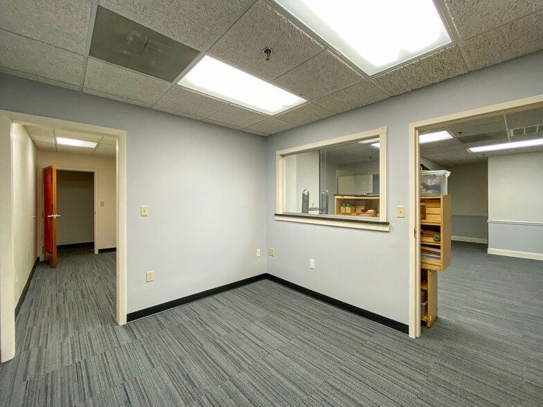More Photos Of 57 E Main St, Westborough Medical For Lease