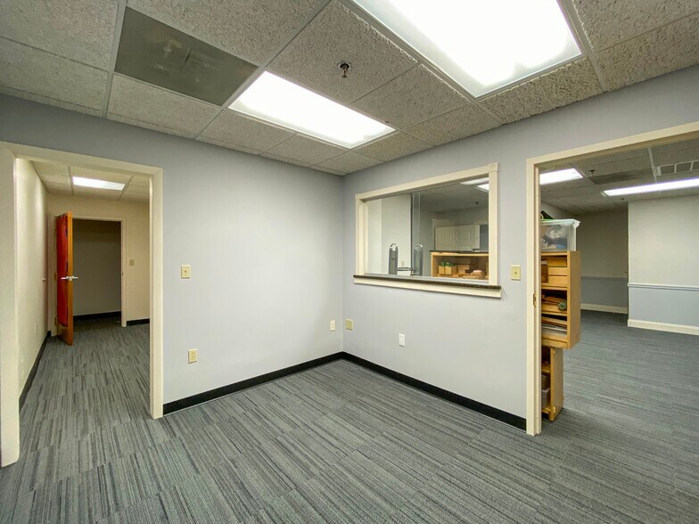 More Photos Of 57 E Main St, Westborough Medical For Lease