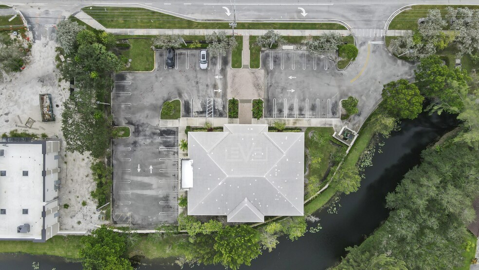 More Photos Of 4500-4500 N University Dr, Coral Springs Medical For Lease
