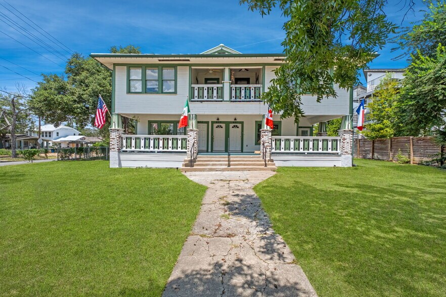 Primary Photo Of 603 E Grayson St, San Antonio Apartments For Sale