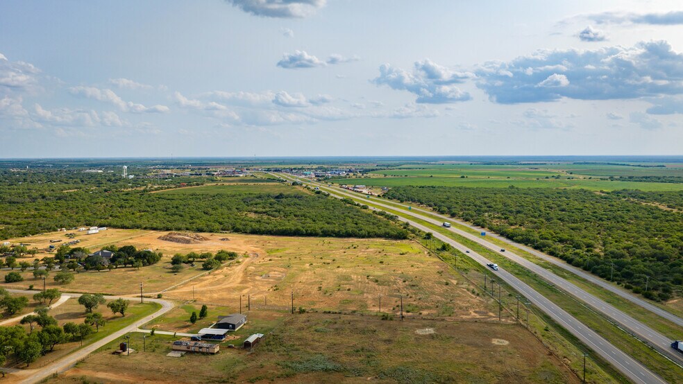 More Photos Of 175 County Road 1151, Pearsall Land For Sale