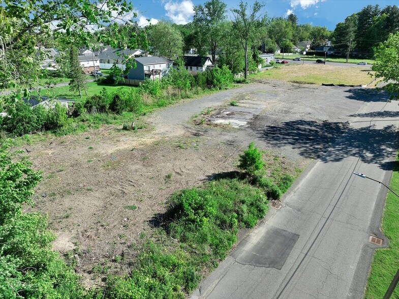 More Photos Of 2011 Central Ave, Albany Land For Sale