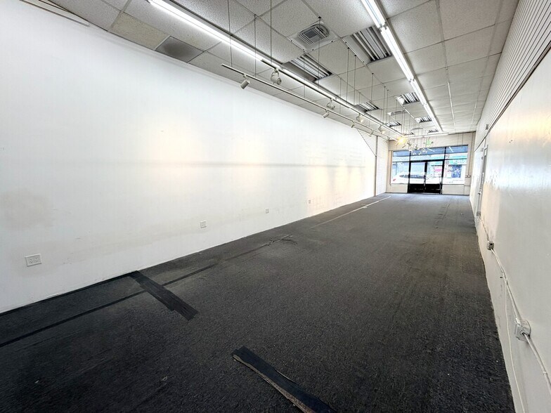 More Photos Of 1140-1146 S Main St, Los Angeles Storefront For Lease