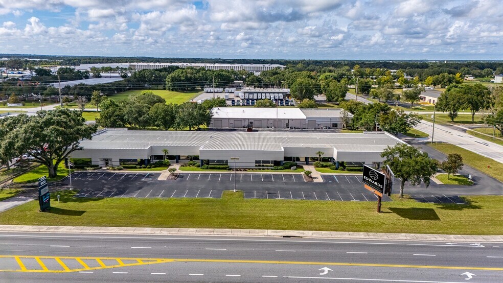 More Photos Of 5100 W Highway 40, Ocala Research And Development For Lease