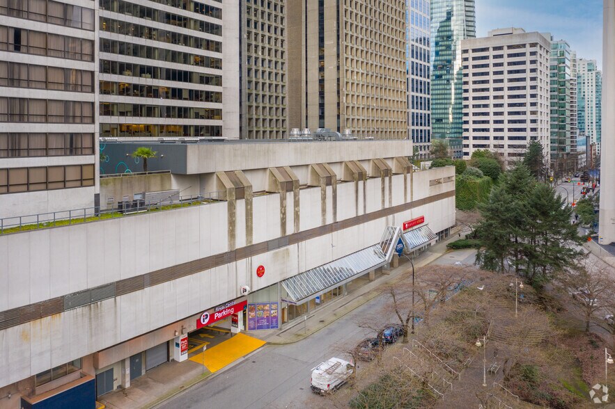More Photos Of 1055 W Georgia St, Vancouver General Retail For Lease