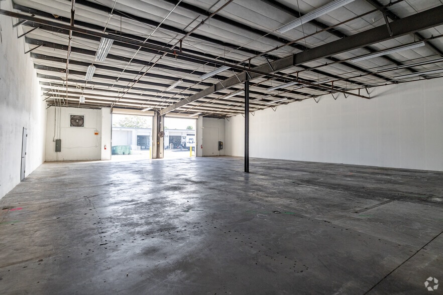 More Photos Of 13190 56th Ct, Clearwater Unknown For Lease