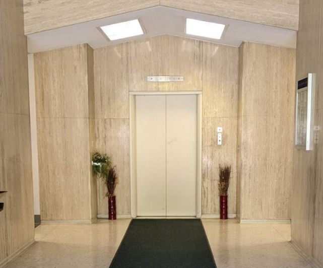 More Photos Of 2555 Flores St, San Mateo Medical For Lease