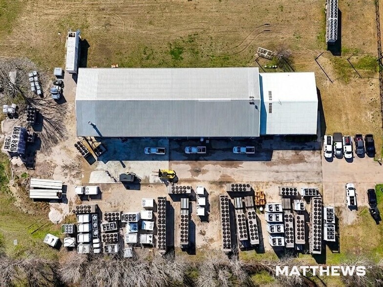 More Photos Of 7515 Iowa Colony Blvd, Iowa Colony Manufacturing For Sale