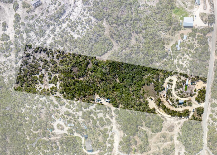 More Photos Of 530 Pioneer Trl, Dripping Springs Specialty For Sale