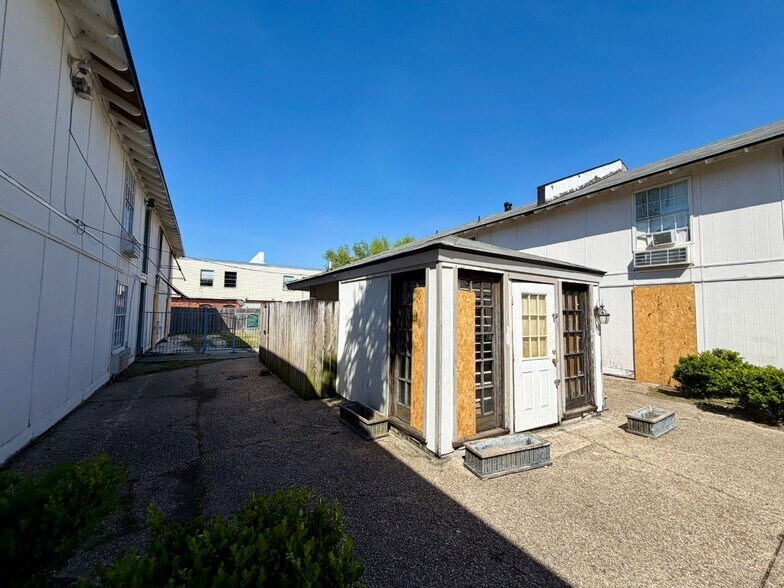 More Photos Of 4728 Ya Tittle Ave, Baton Rouge Apartments For Sale