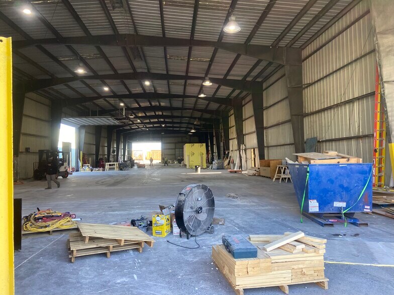 Primary Photo Of 600 N Kent St, Winchester Warehouse For Lease