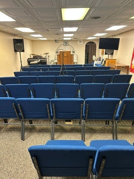 More Photos Of 6725 Pastor Bailey Dr, Dallas Religious Facility For Sale