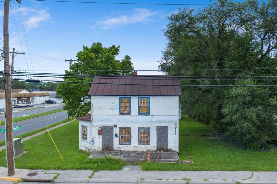 More Photos Of 202 E 6th St, Front Royal Land For Sale