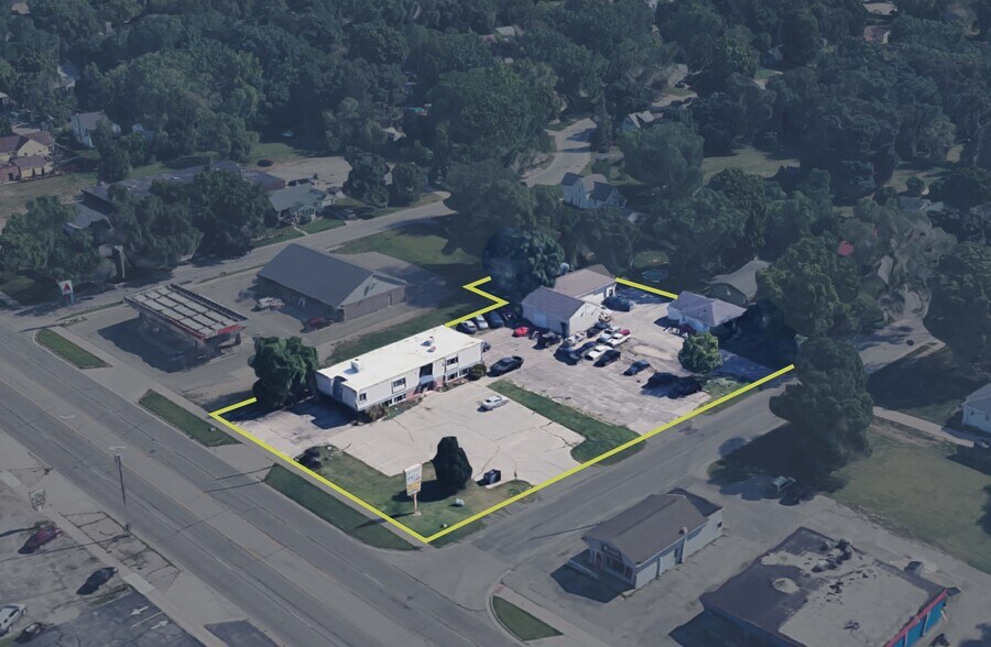 Primary Photo Of 4922 S Division Ave, Grand Rapids Office For Sale