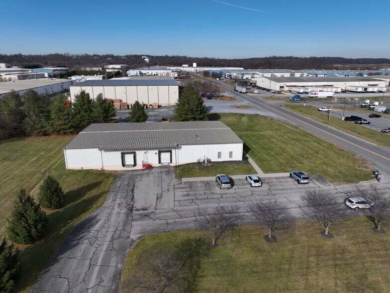 More Photos Of 275 McGhee Rd, Winchester Manufacturing For Lease